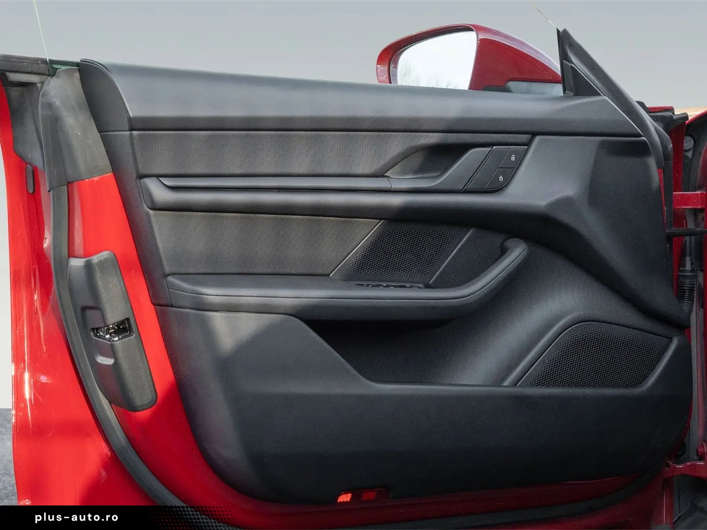 PORSCHE Taycan Performancebatterie Plus Surround View