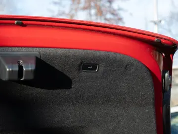 PORSCHE Taycan Performancebatterie Plus Surround View