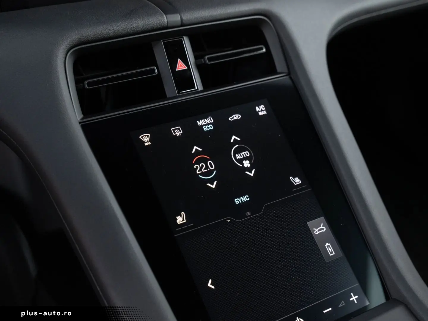 PORSCHE Taycan Performancebatterie Plus Surround View