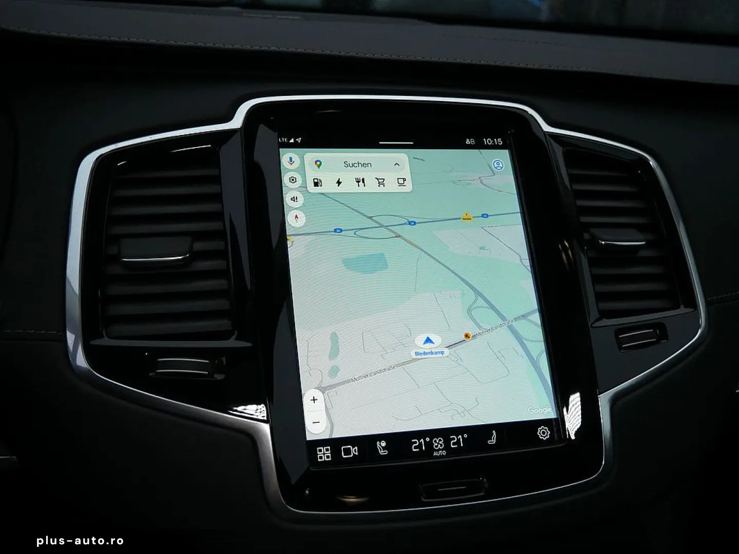 VOLVO XC90 T8 Plus Dark Recharge Plug-In Hybrid AWD