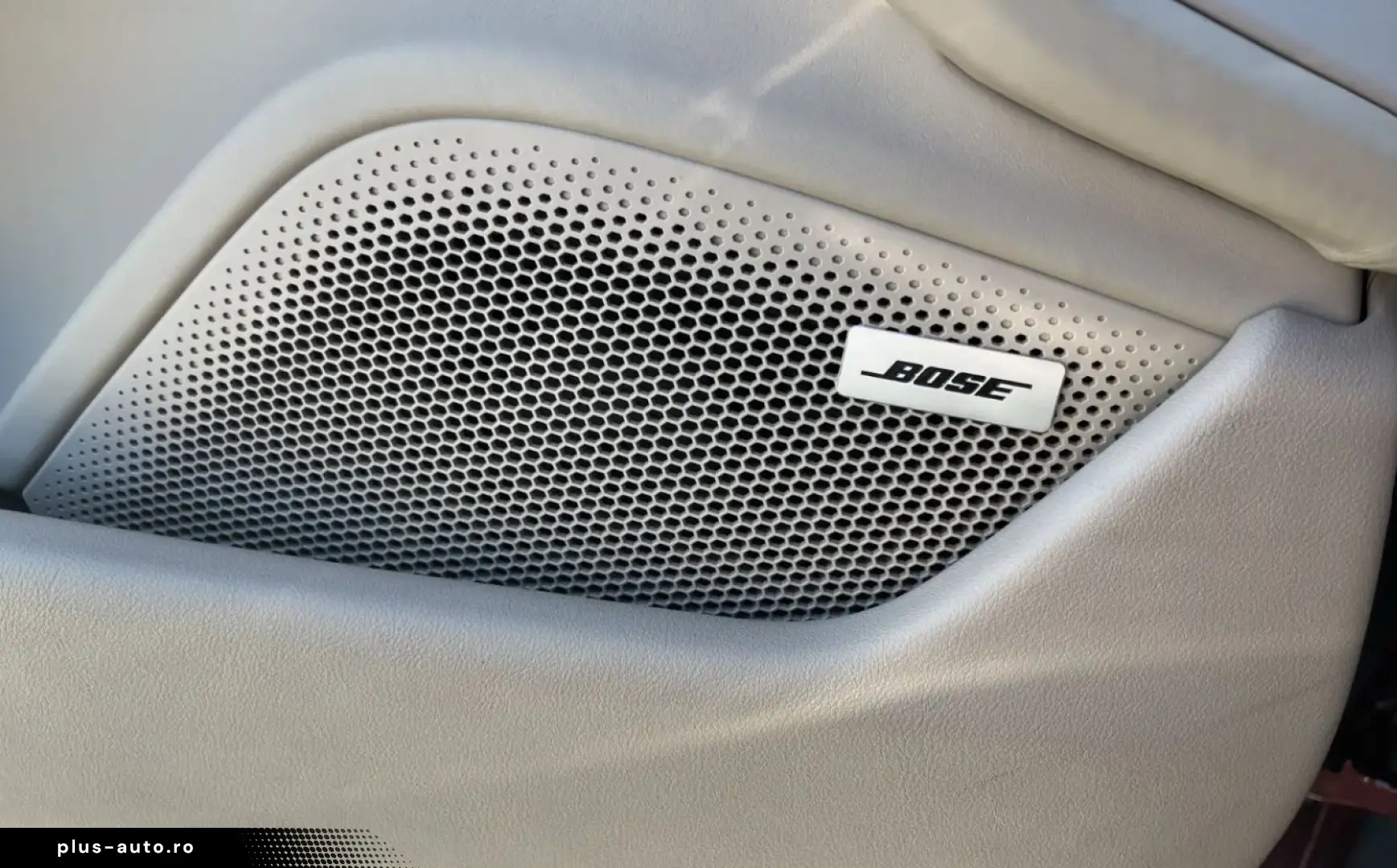 PORSCHE Taycan Turbo Cross Turismo BOSE LED-Matrix