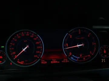 BMW X6 xDrive 30 d ACC HEAD UP CAMERA M SPORT KEYLES