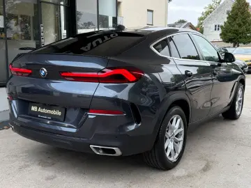 BMW X6 xDrive30d PANO AHK