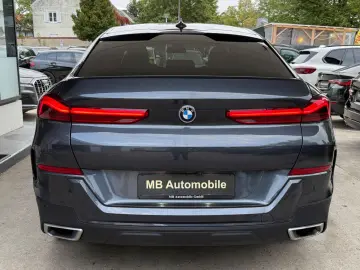 BMW X6 xDrive30d PANO AHK