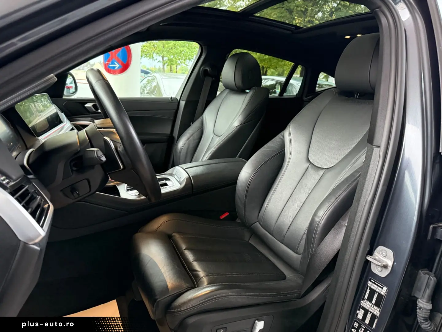 BMW X6 xDrive30d PANO AHK