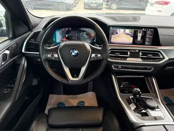 BMW X6 xDrive30d PANO AHK