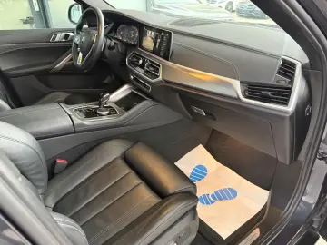BMW X6 xDrive30d PANO AHK