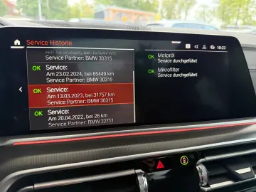 BMW X6 xDrive30d PANO AHK