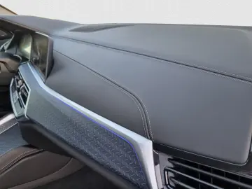 BMW X6 40i INDIVIDUAL~KEYLESS~360 ~harman kardon~20