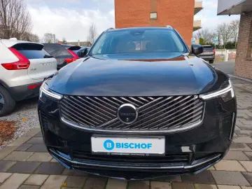 VOLVO XC90 B5 Plus Bright AWD MHEV 7-Sitzer Navi Leder