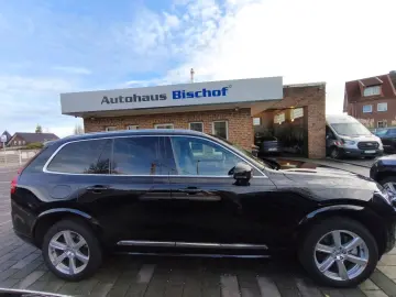 VOLVO XC90 B5 Plus Bright AWD MHEV 7-Sitzer Navi Leder