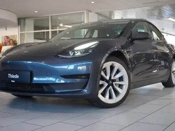 TESLA Model 3 Standard Range NAVI KAMERA SH WÄRMEPUMPE