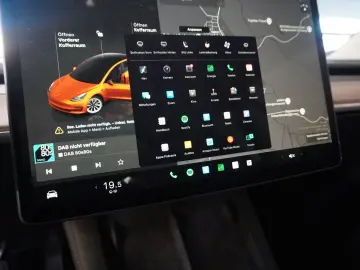 TESLA Model 3 Standard Range NAVI KAMERA SH WÄRMEPUMPE