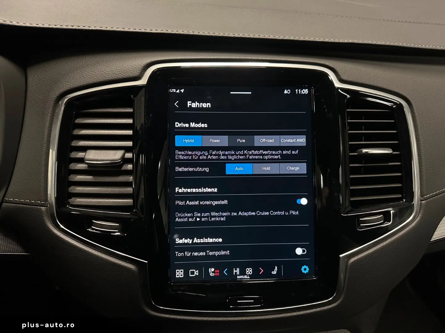 VOLVO XC90 Ultra Dark Recharge AWD 20Zoll B&W 7-SITZE