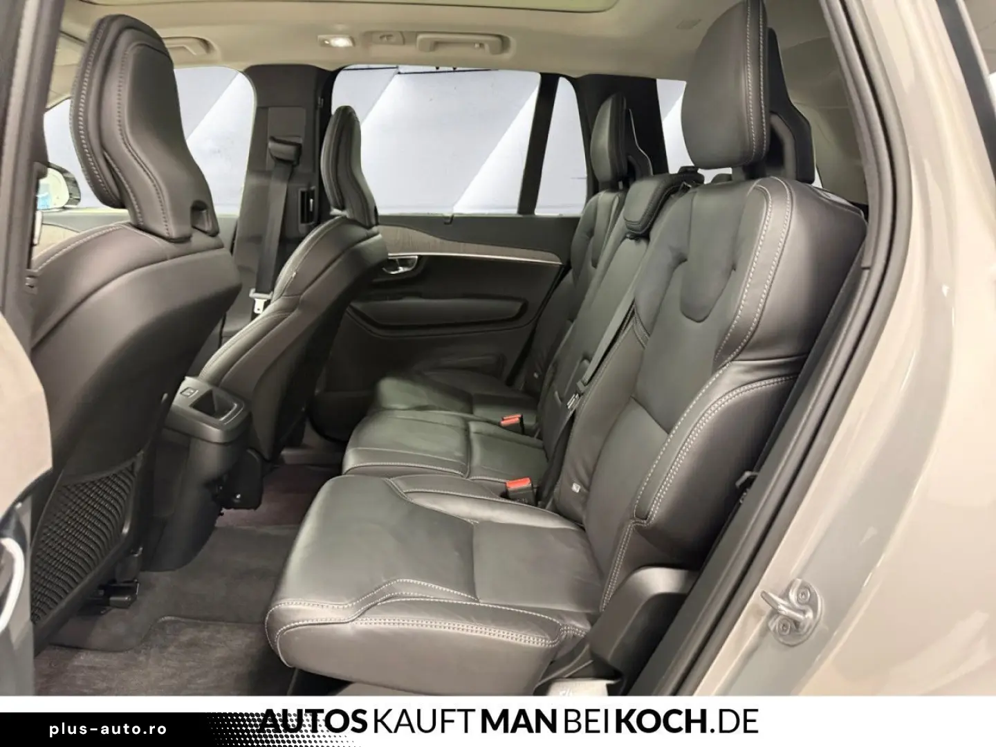 VOLVO XC90 B5 D AWD Plus Dark PANO STDHz AHK VLED 360