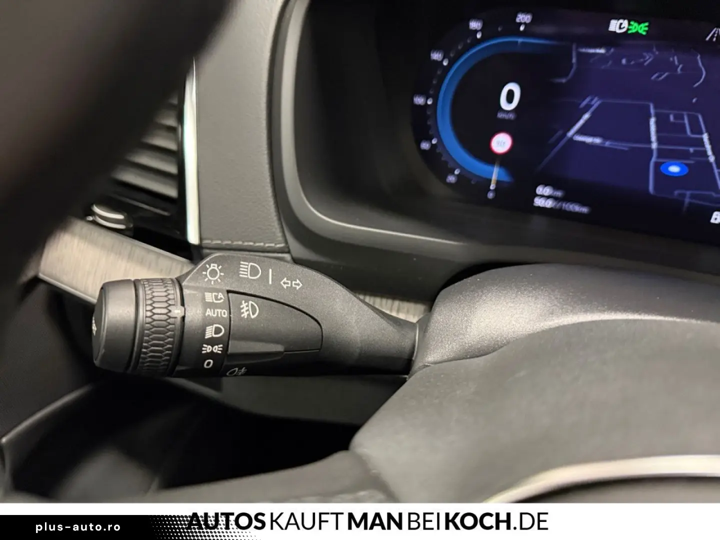 VOLVO XC90 B5 D AWD Plus Dark PANO STDHz AHK VLED 360