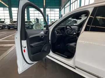 VOLVO XC90 B5 AWD 7S Plus-Bright Aut Glasd 22'&&hellip;