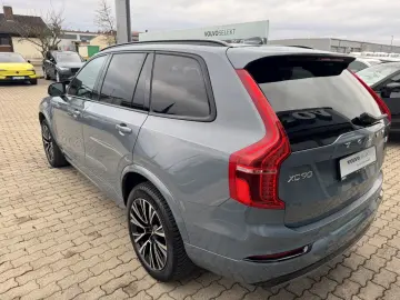 VOLVO XC90 Plus Dark Recharge Plug-In Hybrid AWD T8 Tw