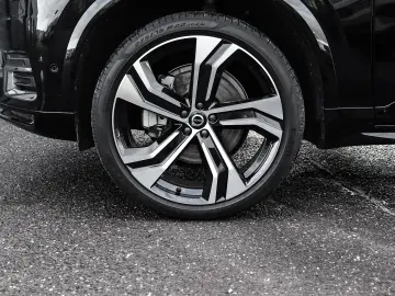 VOLVO XC90 Ultimate Bright AWD 7-Sitzer HUD AD StandHZ