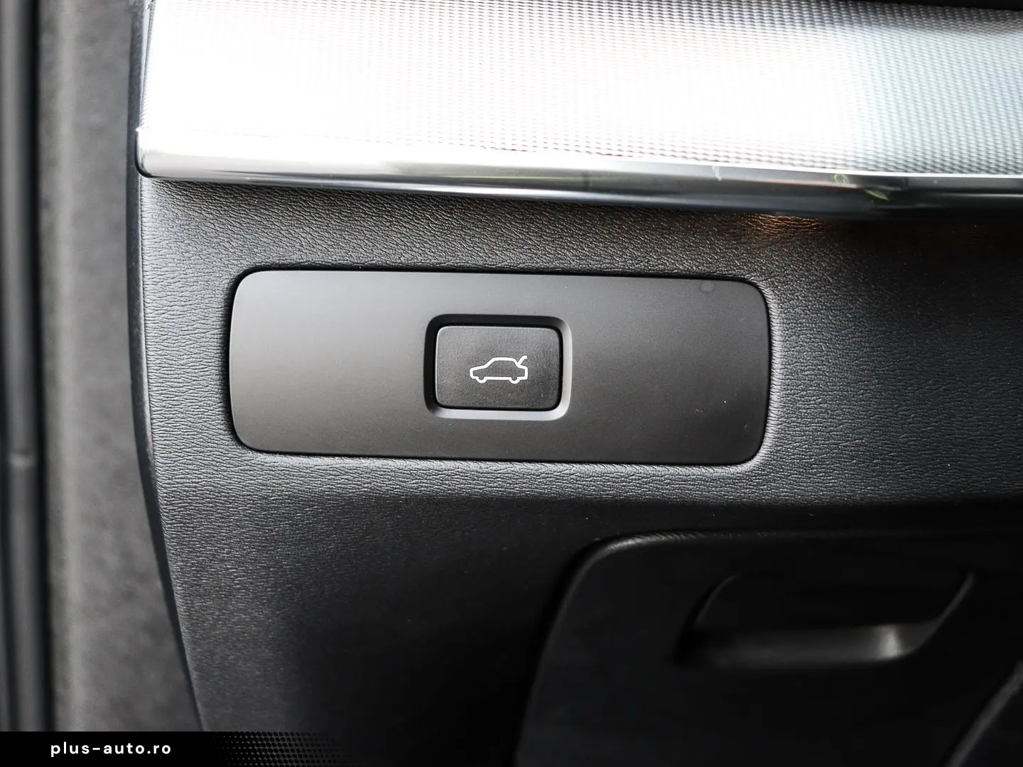 VOLVO XC90 Ultimate Bright AWD 7-Sitzer HUD AD StandHZ