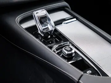 VOLVO XC90 Ultimate Bright AWD 7-Sitzer HUD AD StandHZ