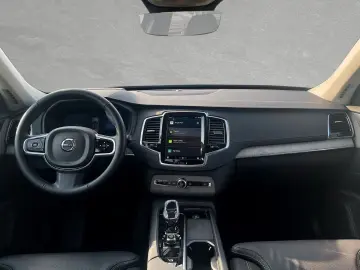 VOLVO XC90 T8 AWD Recharge Ultra Dark 7-Sitzer AHK SD