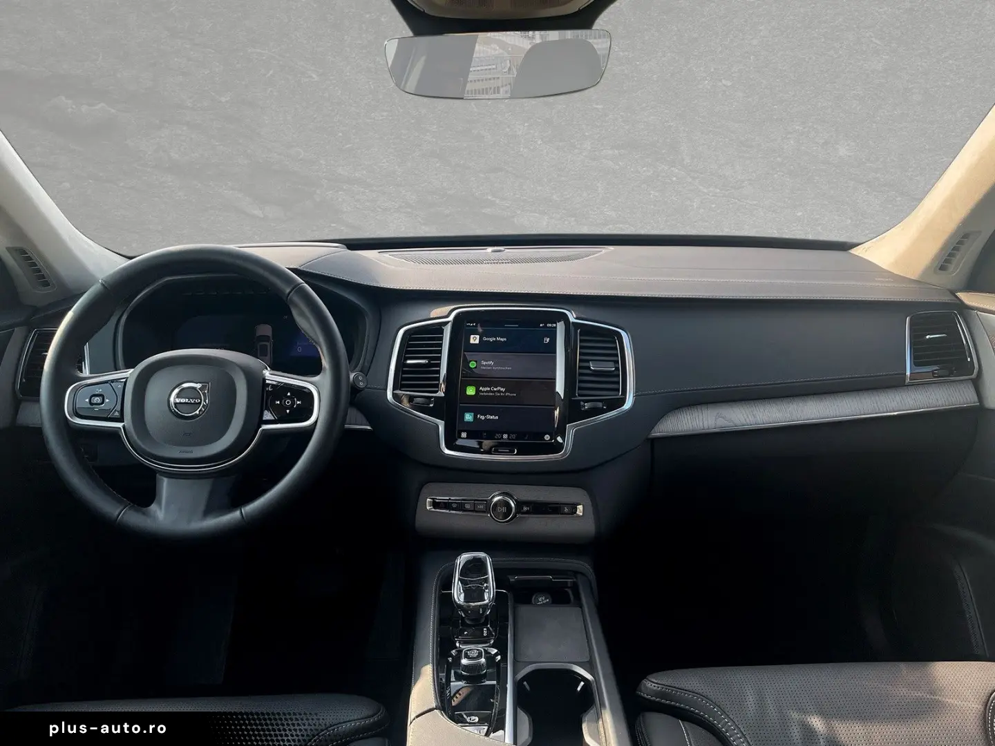 VOLVO XC90 T8 AWD Recharge Ultra Dark 7-Sitzer AHK SD