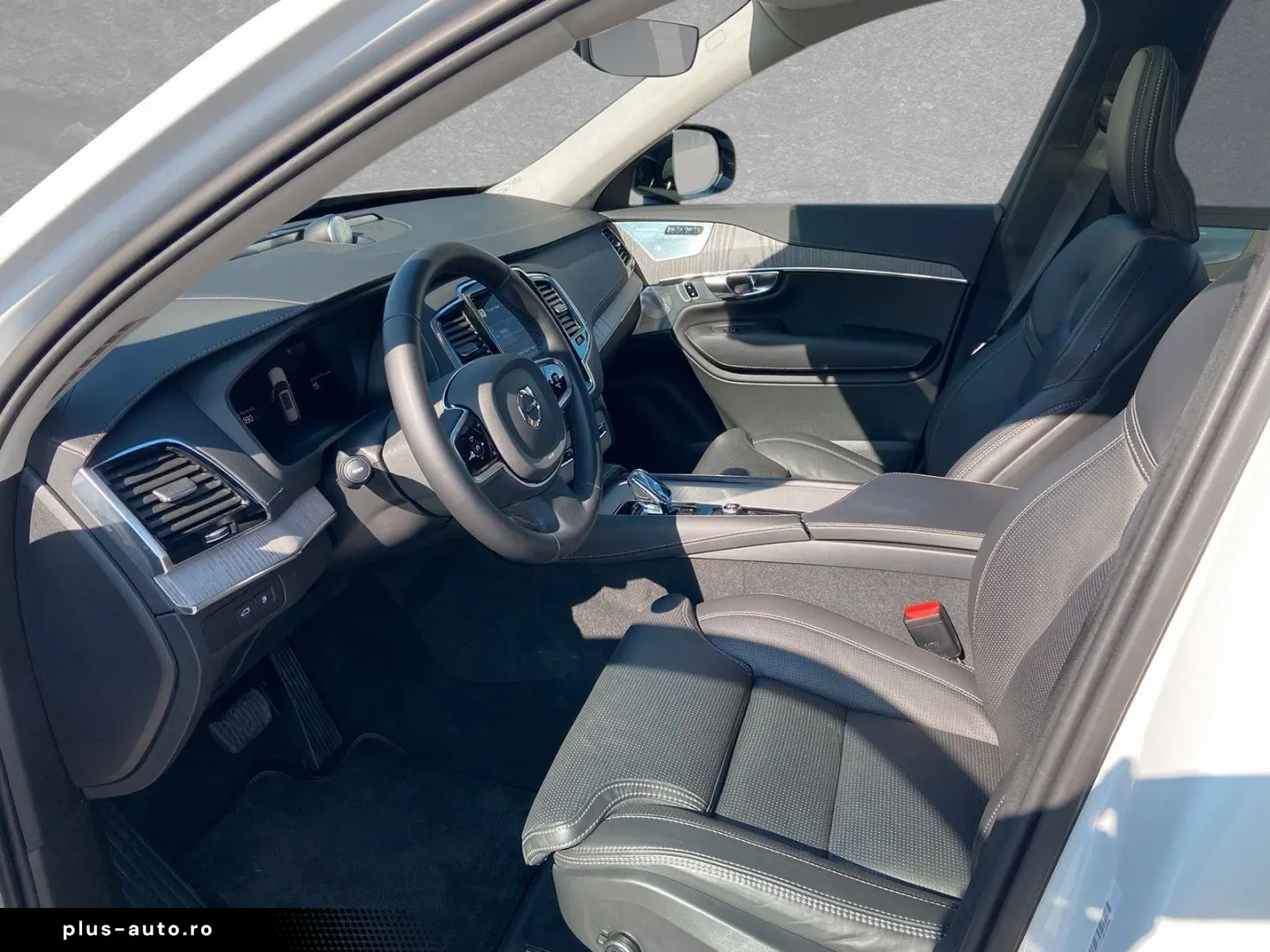 VOLVO XC90 T8 AWD Recharge Ultra Dark 7-Sitzer ACC SD