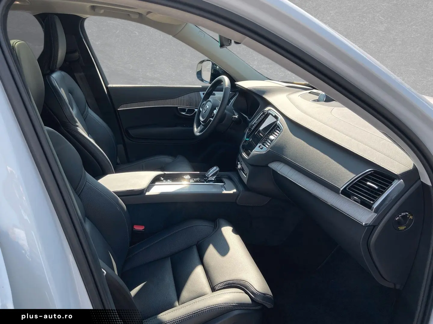 VOLVO XC90 T8 AWD Recharge Ultra Dark 7-Sitzer ACC SD