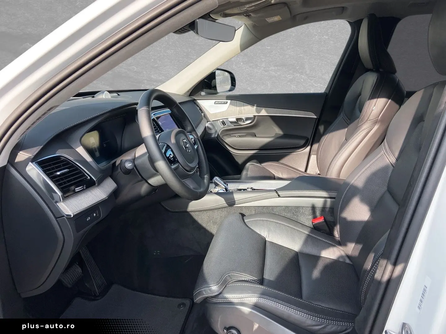 VOLVO XC90 T8 AWD Recharge Ultra Dark 7-Sitzer ACC SD