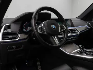 BMW X5 M50i Panoram 360 HUD DAB HiFi Massage AHK 22
