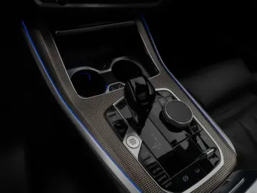 BMW X5 M50i Panoram 360 HUD DAB HiFi Massage AHK 22