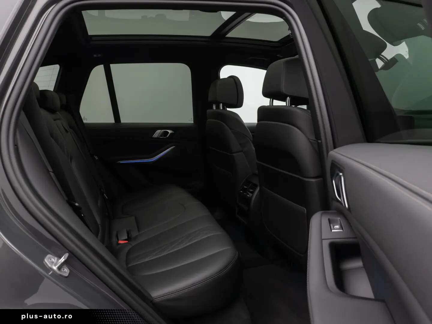 BMW X5 M50i Panoram 360 HUD DAB HiFi Massage AHK 22