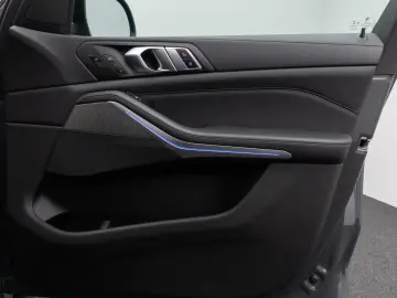 BMW X5 M50i Panoram 360 HUD DAB HiFi Massage AHK 22