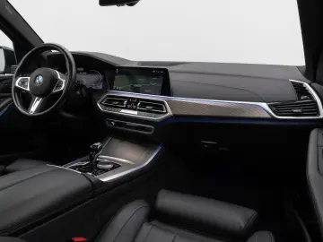 BMW X5 M50i Panoram 360 HUD DAB HiFi Massage AHK 22