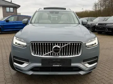 VOLVO XC90 T8 AWD 253   145 ps Inscription  7 Sitze