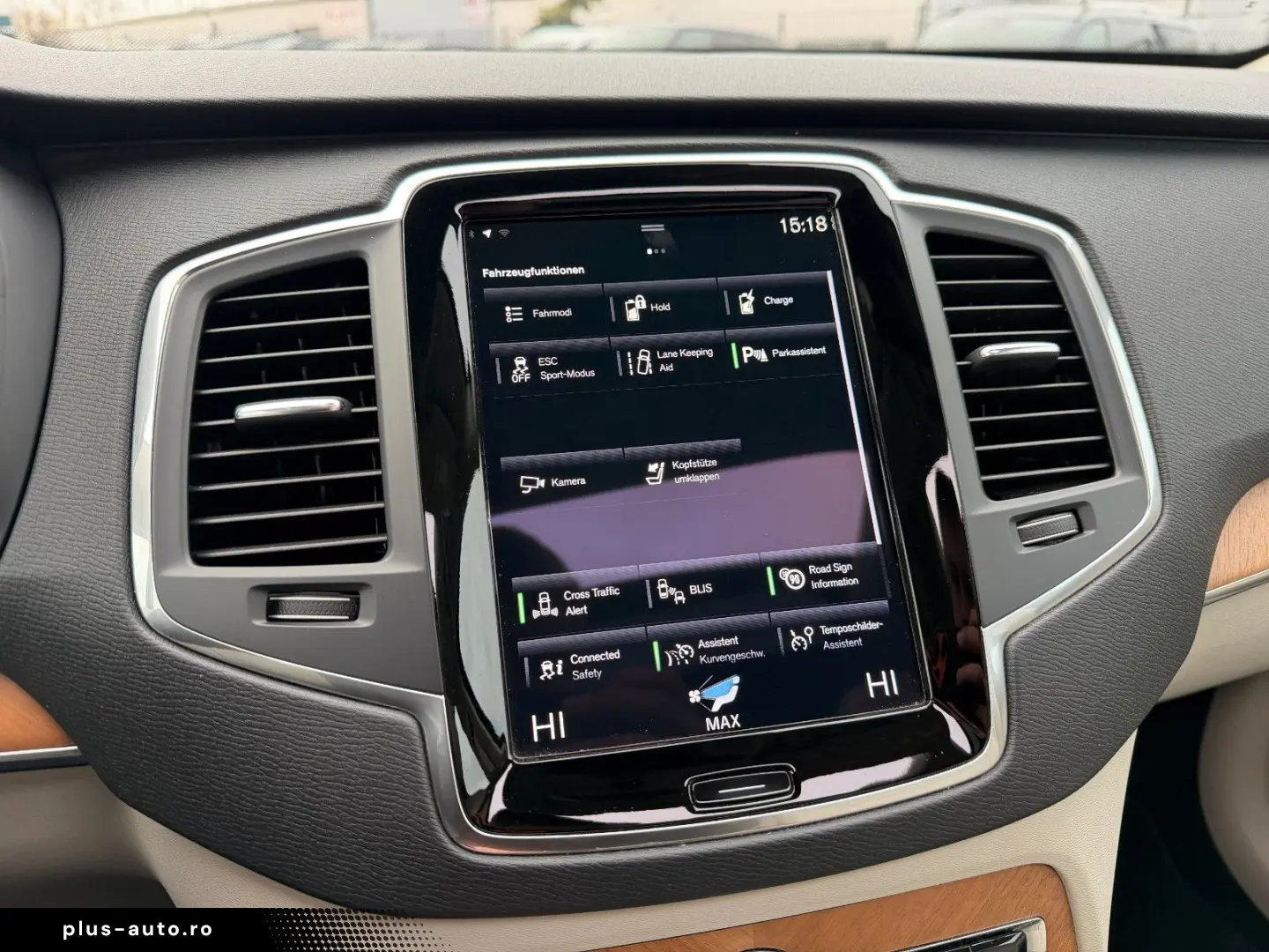 VOLVO XC90 T8 AWD 253   145 ps Inscription  7 Sitze