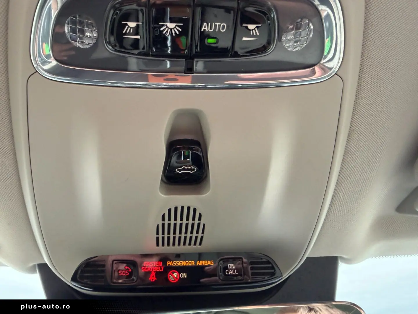 VOLVO XC90 T8 AWD 253   145 ps Inscription  7 Sitze