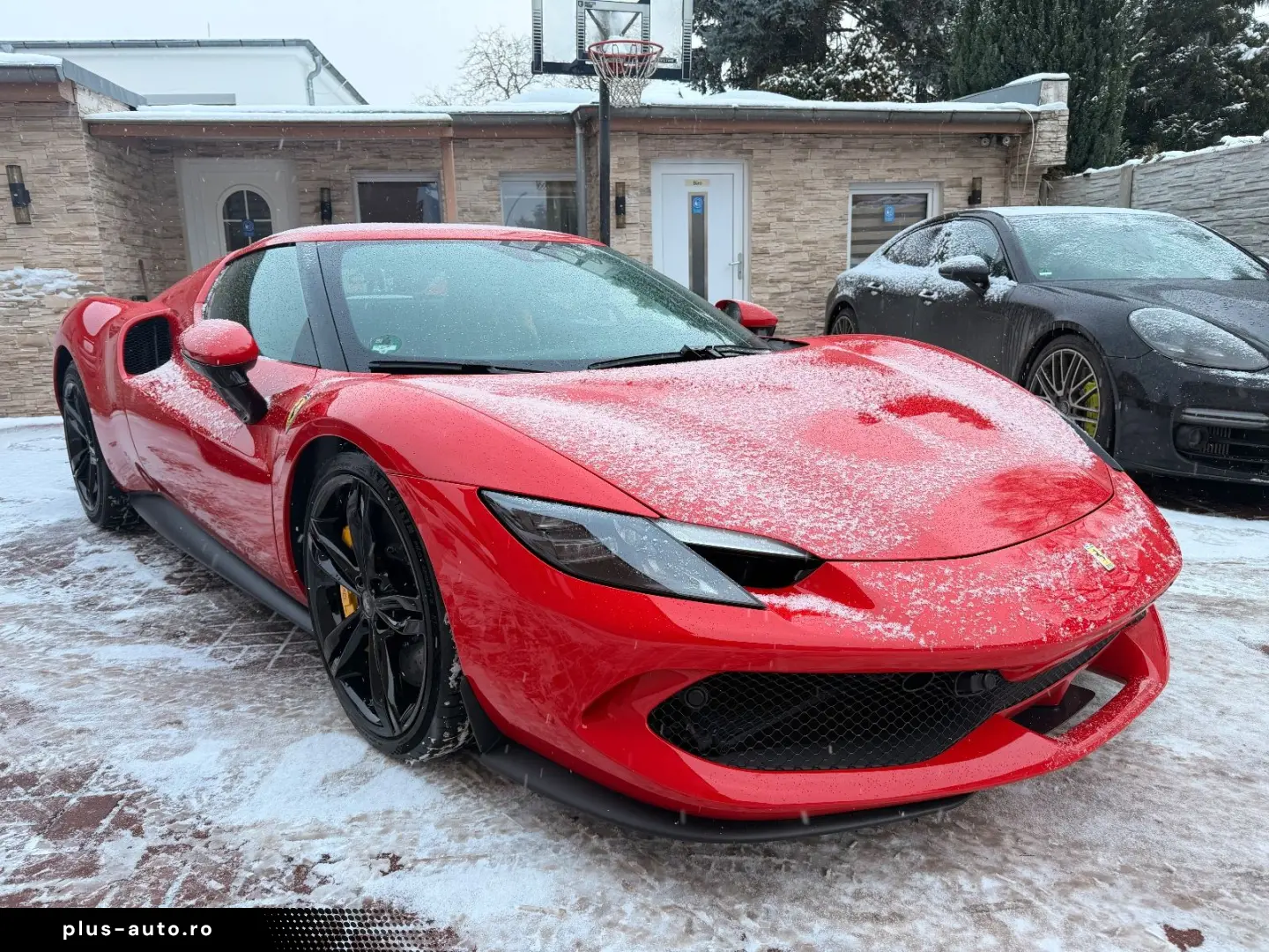 FERRARI 296 GTB LIFT JBL LED CARBONLENKRAD 7 JAHRE SERVI