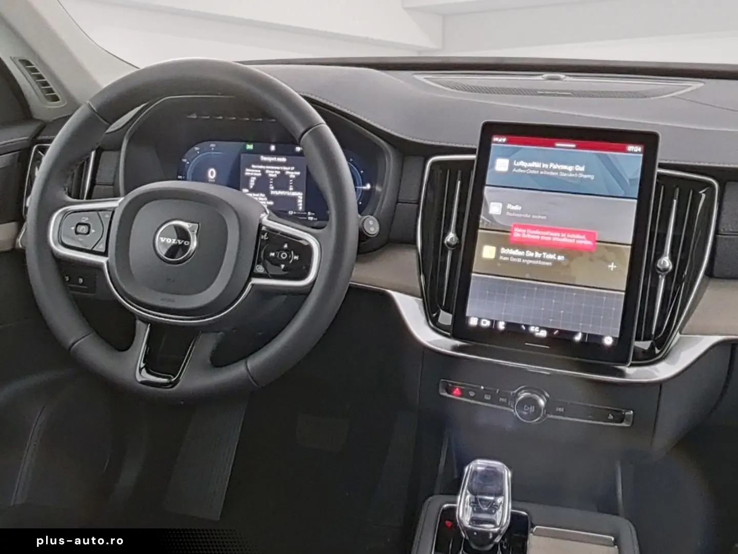 VOLVO XC90 Plus Dark Plug-In Hybrid AWD T8 Twin Engine