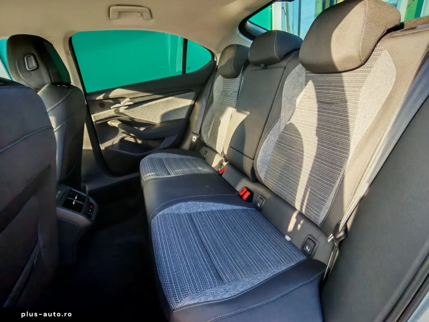 Skoda Superb 1.5 TSI iV DSG Selection