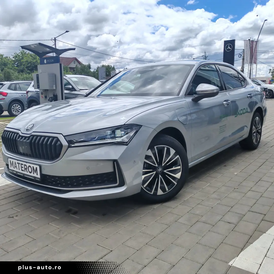 Skoda Superb 1.5 TSI iV DSG Selection
