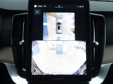 VOLVO XC90 Plus T8 AWD Plug-in Hybrid HeadUP Pano 360