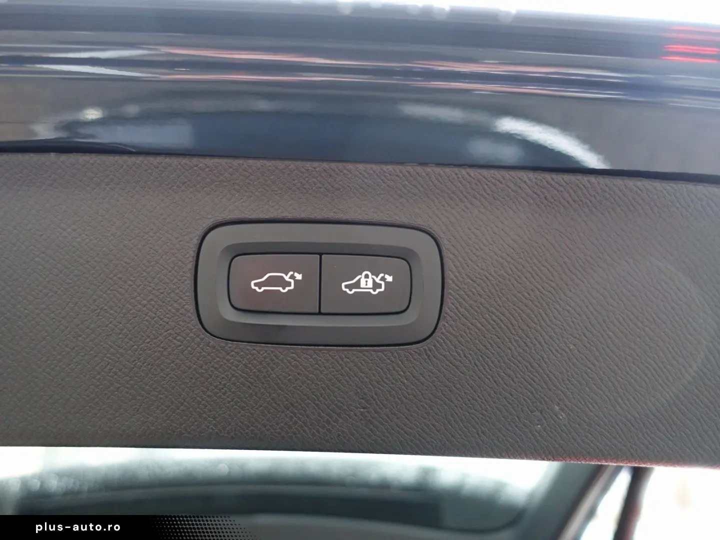 VOLVO XC90 Plus T8 AWD Plug-in Hybrid HeadUP Pano 360