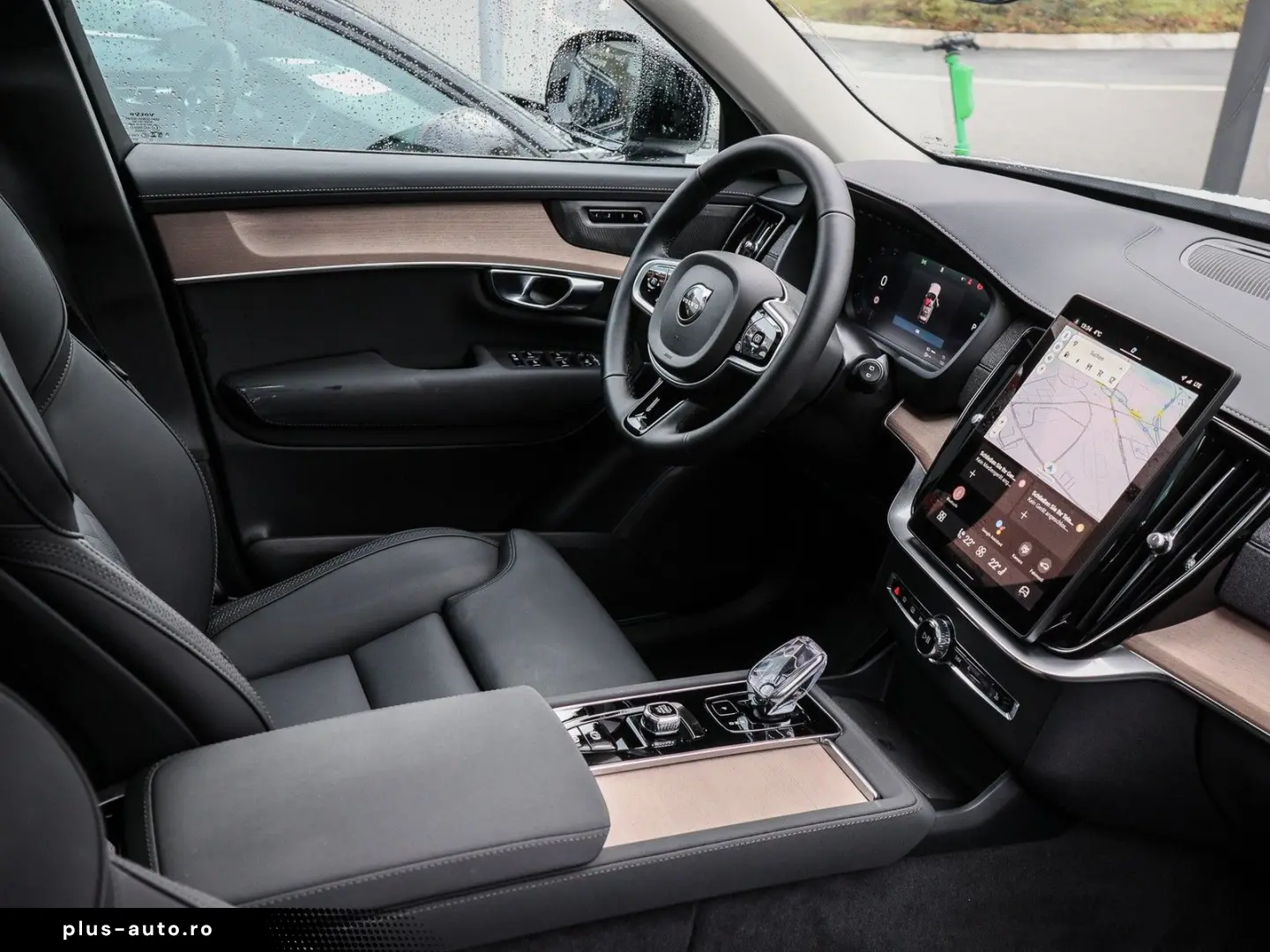 VOLVO XC90 T8 AWD Reskin Plus Dark Plug-In Hybrid 112