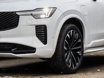 VOLVO XC90 T8 AWD Reskin Plus Dark Plug-In Hybrid 112