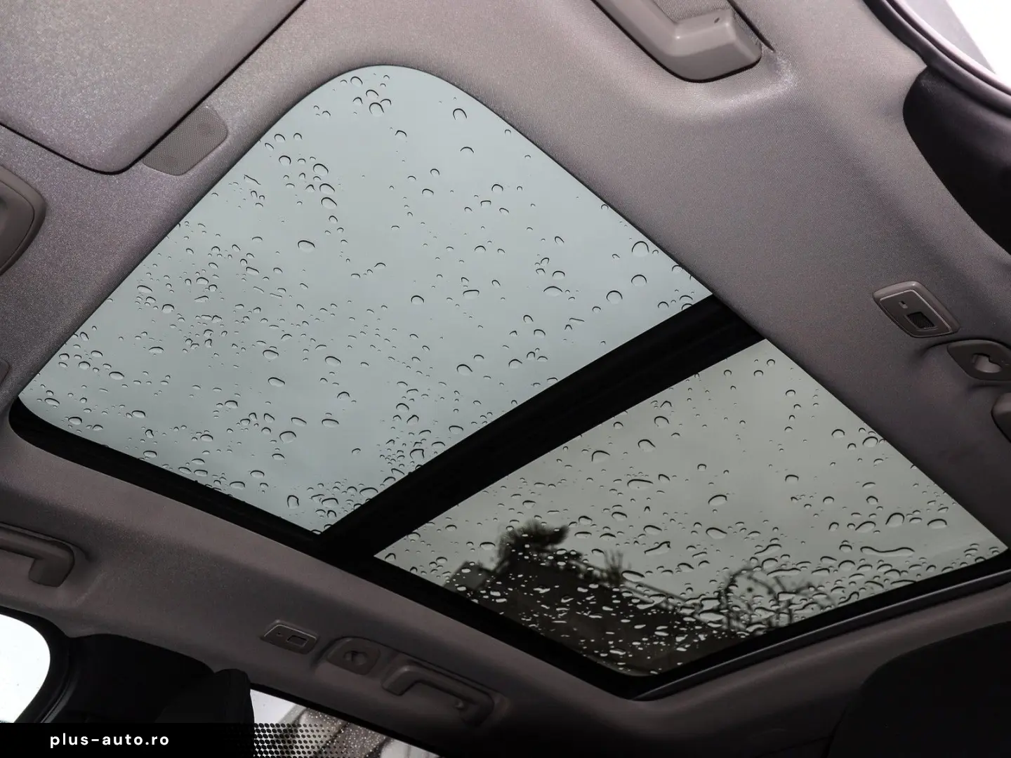 VOLVO XC90 T8 AWD Reskin Plus Dark Plug-In Hybrid 112