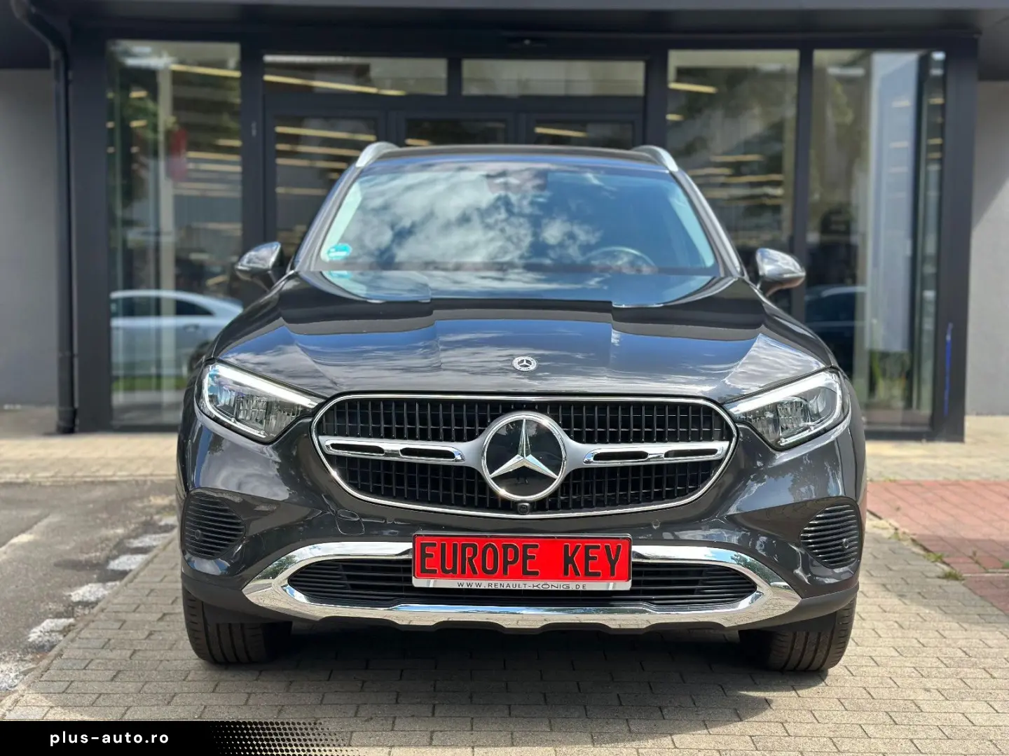 MERCEDES-BENZ GLC 400e 4MATIC 9.500TKM KAMERA ACC AHK