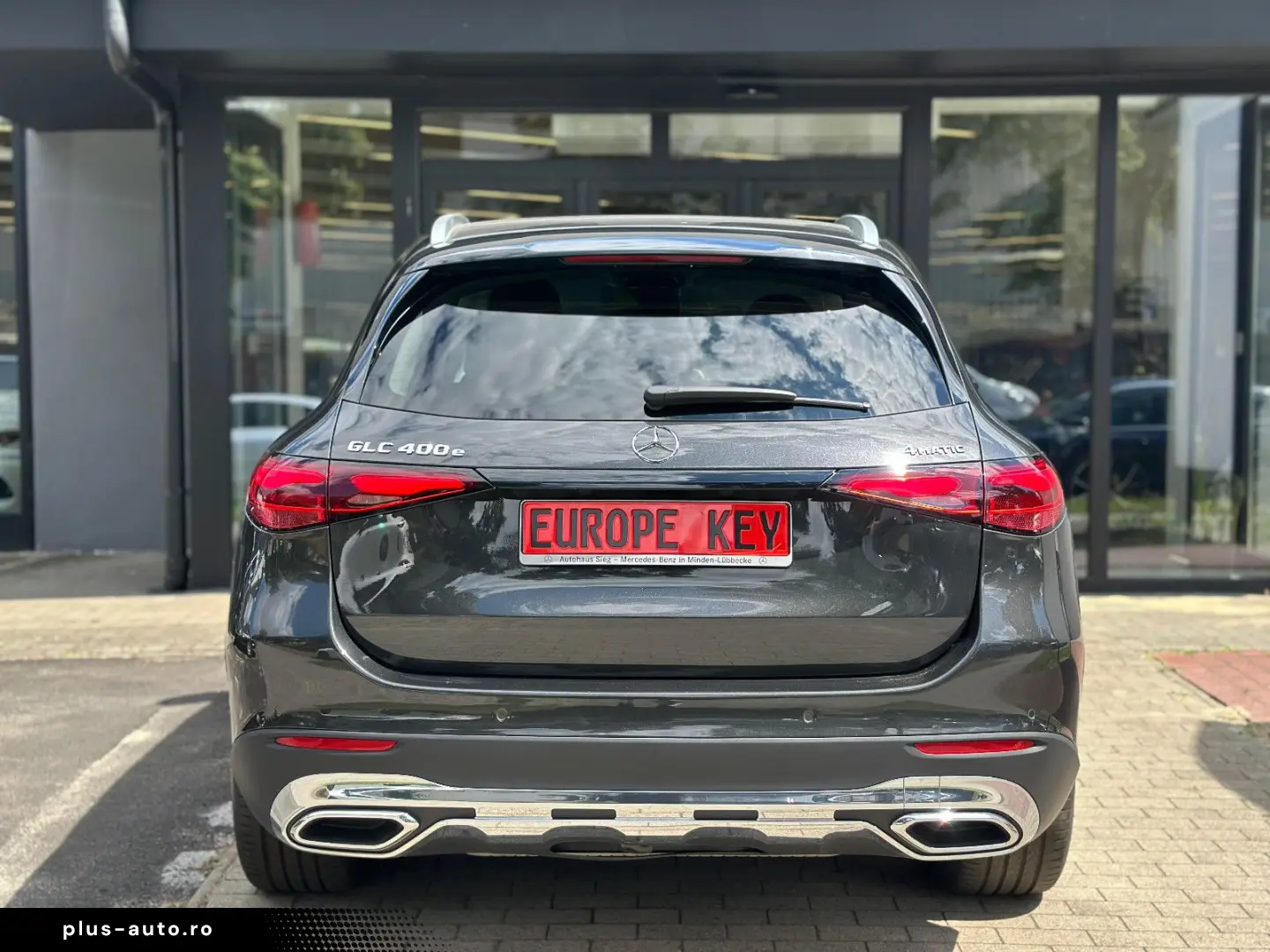 MERCEDES-BENZ GLC 400e 4MATIC 9.500TKM KAMERA ACC AHK