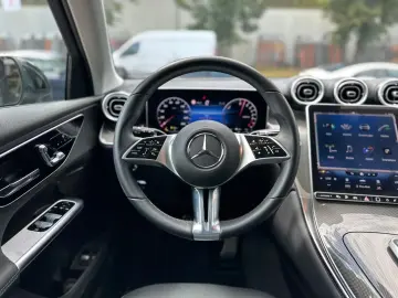 MERCEDES-BENZ GLC 400e 4MATIC 9.500TKM KAMERA ACC AHK